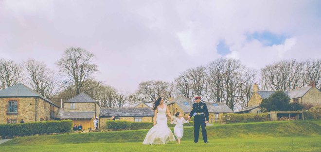 Trevenna-Barns-Cornwall-wedding-photography-GRW-Photography (35)